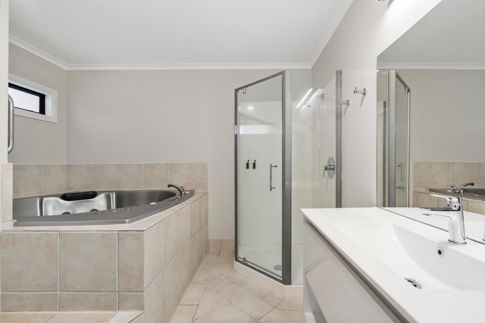 Stay 284 Rotorua - Refurbished Modern Accommodation Номер фото